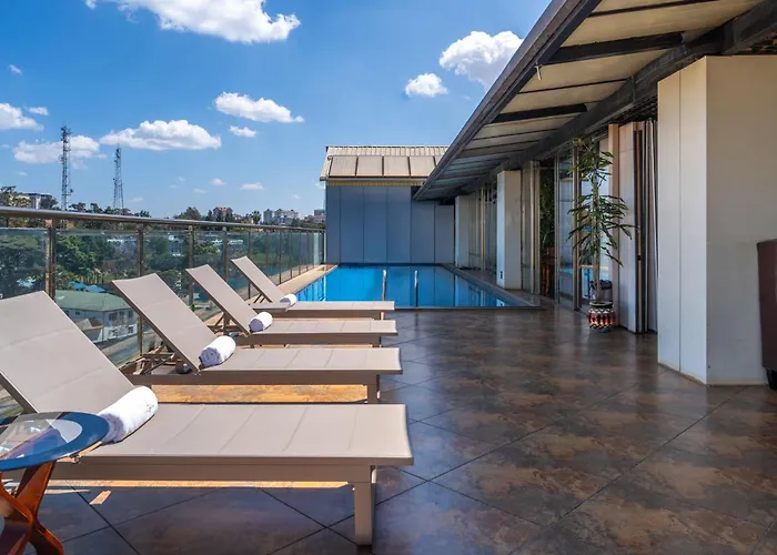 Swiss Lenana Mount Hotel